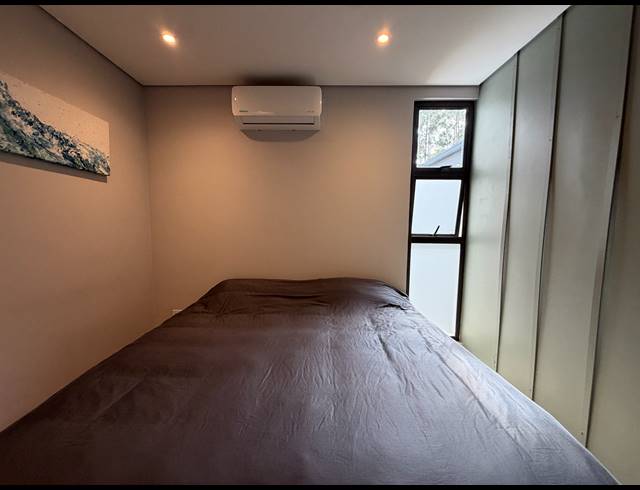 3 BEDROOM APARTMENT FOR SALE IN SHEFFIELD BEACH